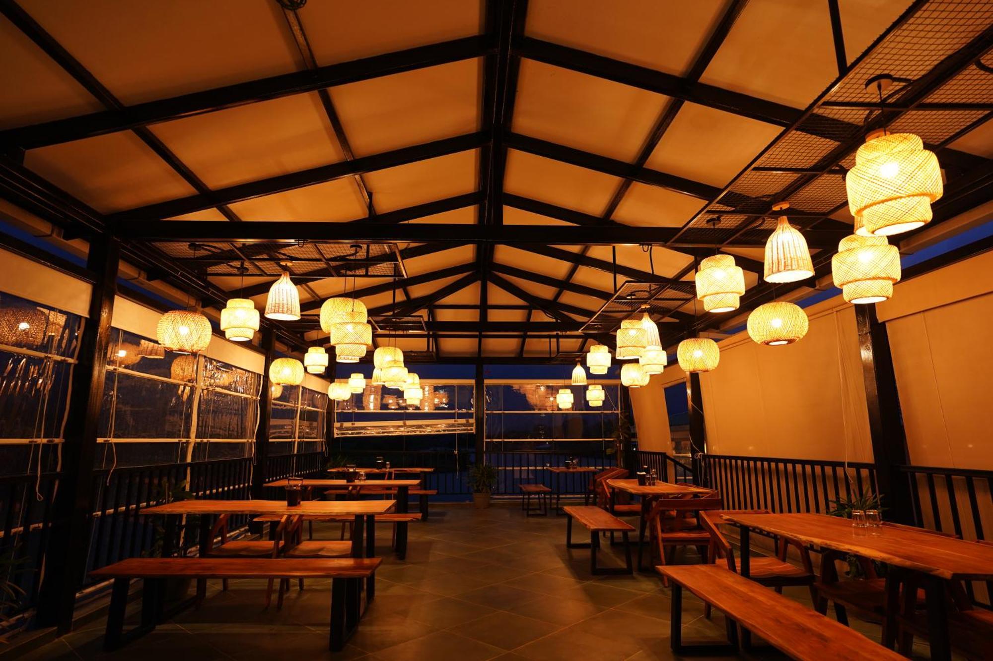 The Boat Club,Karjat Hotel Eksteriør billede