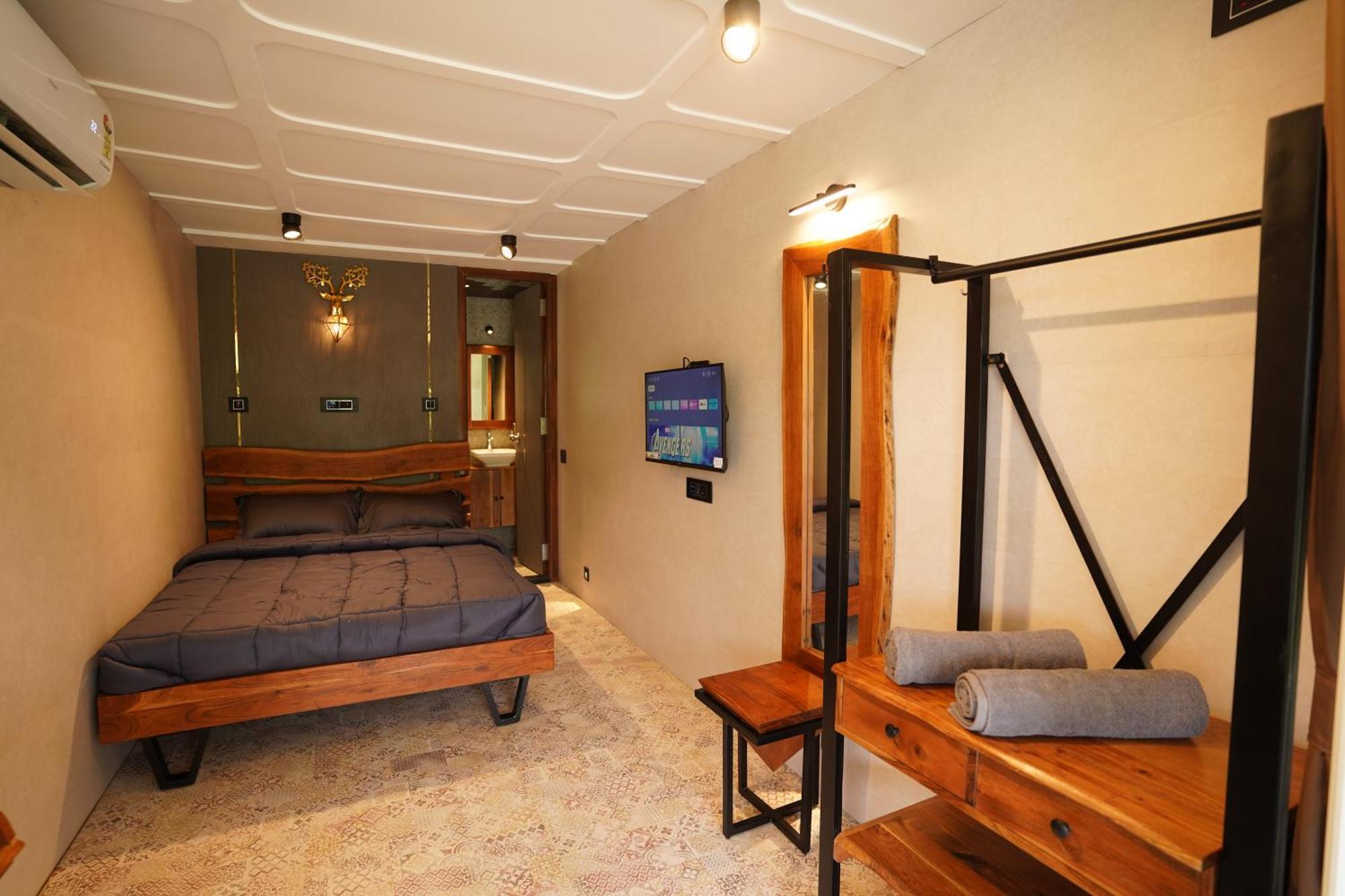 The Boat Club,Karjat Hotel Eksteriør billede